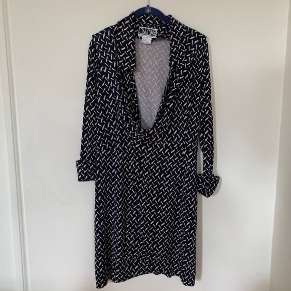 Haut En Soie Diane Von Furstenberg - Taille 4, Noir, Motifs Cœur Amérique - Neuf Avec étiquettes (valeur 198$)